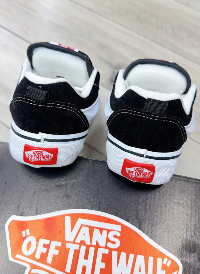 Vans KNU