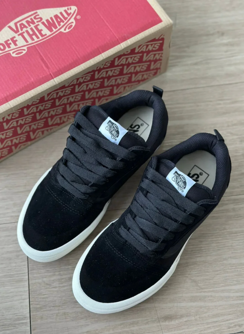 Vans KNU