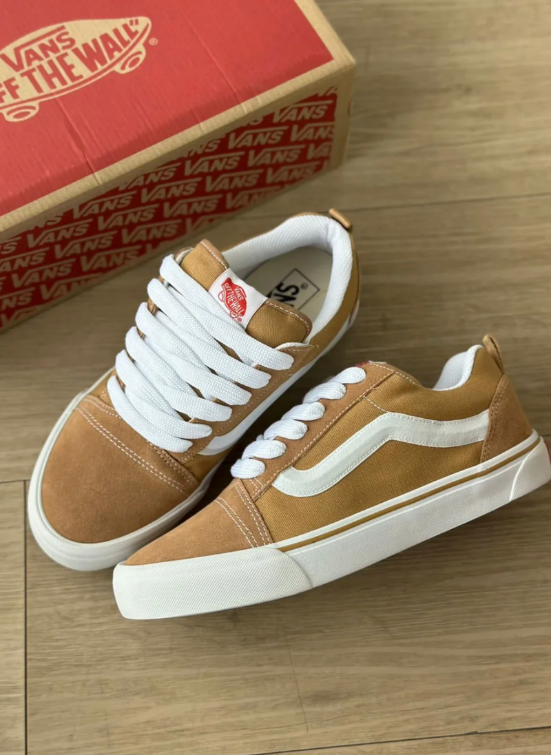 Vans KNU