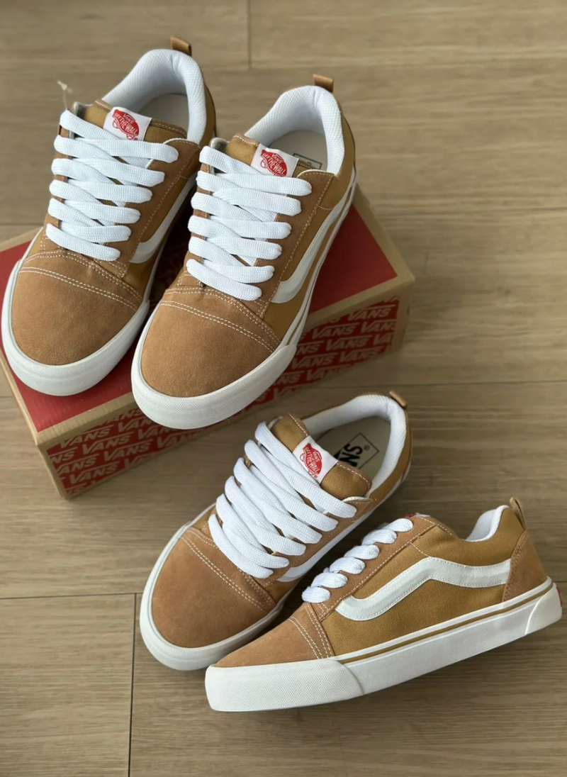 Vans KNU